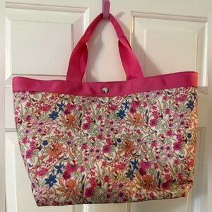 🆕 Hello Kitty Floral Tote Bag